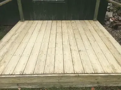 Timber decking clean and pale after cleaning